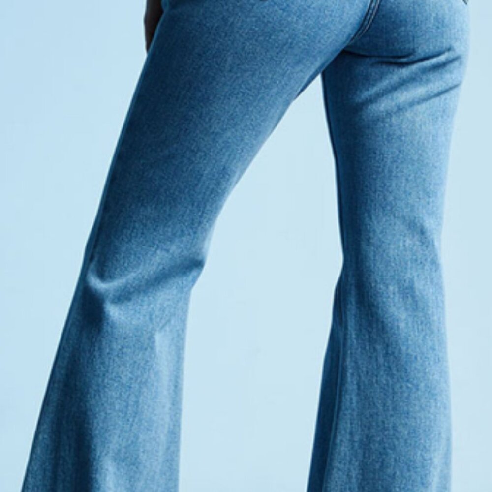 PacSun 26 High Rise Flare - Picture 2 of 3